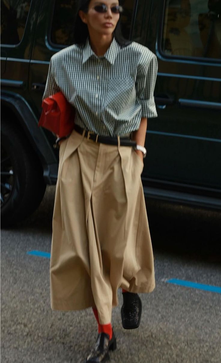 falda _pantalón_popelin_pliegues